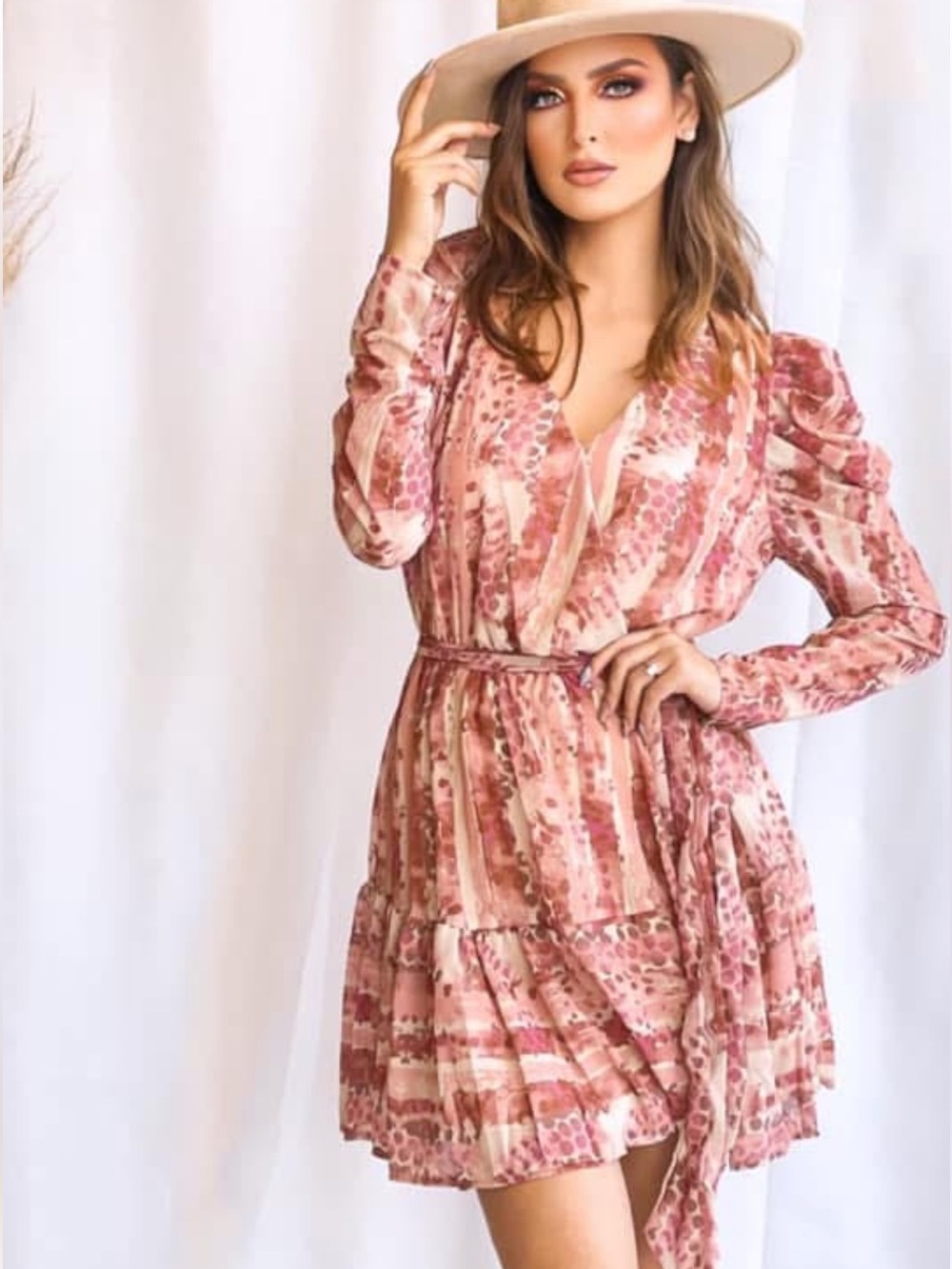 NWOT Flying Tomato v neck mini dress size small